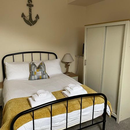 2 Bedroom Flat In Stornoway Town Centre Esterno foto