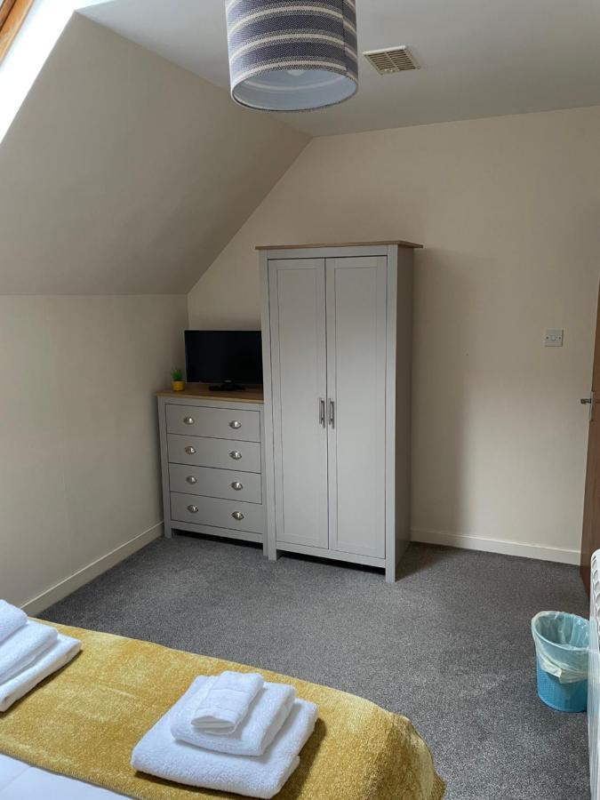 2 Bedroom Flat In Stornoway Town Centre Esterno foto