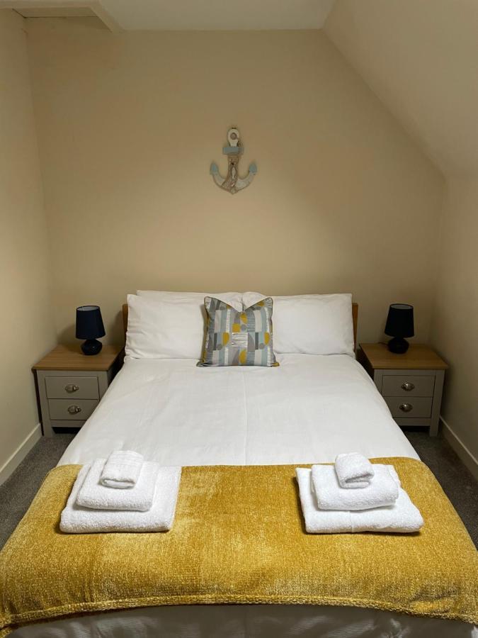 2 Bedroom Flat In Stornoway Town Centre Esterno foto